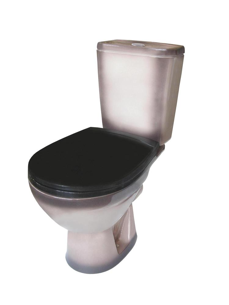 Унитаз-компакт "Соло" черный  Киров, гор. выпуск, ниж. подвод, сид. полипропилен, армат. 3/6