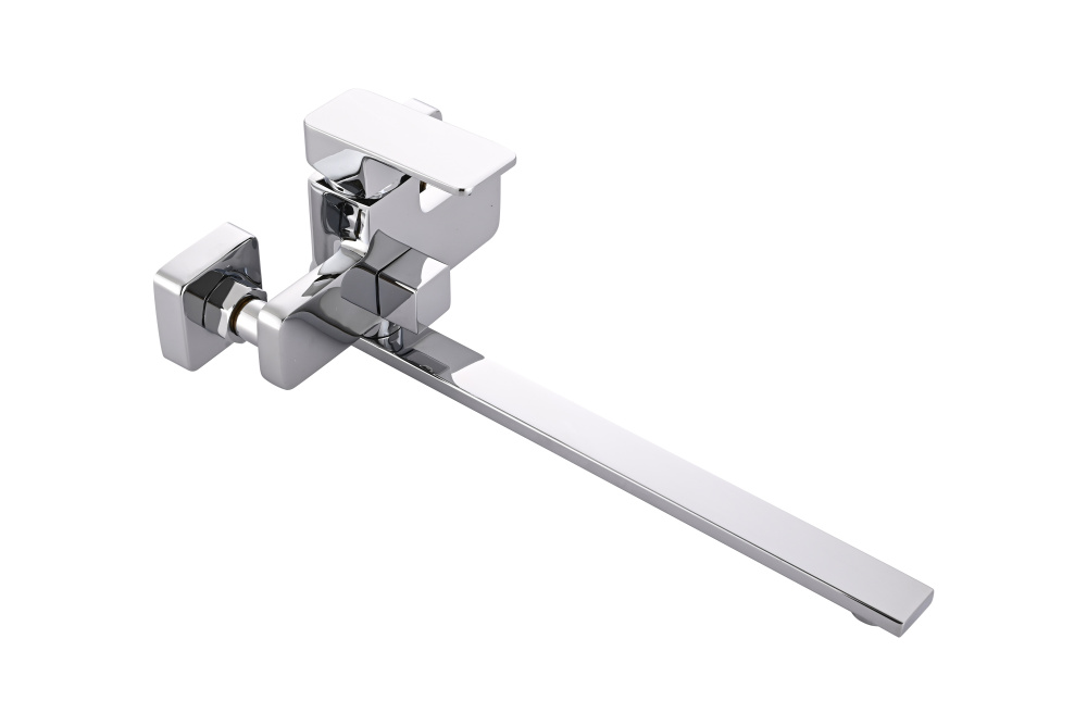 Tai FB12C Смеситель для ванны с длинным изливом латунь, хром EvaGold