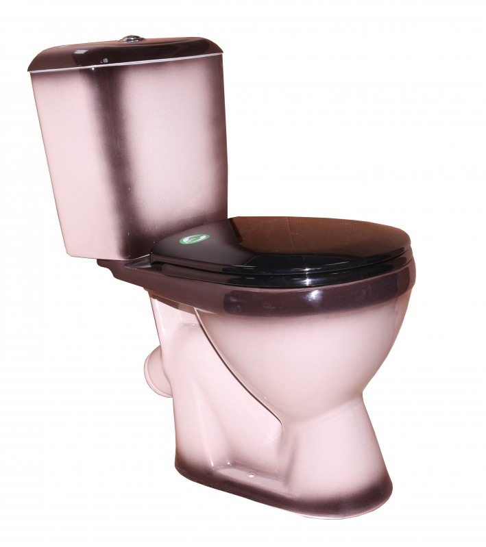 Унитаз-компакт "Лира" черный  Киров, антивсплеск, кос.выпуск, сид. полипропилен